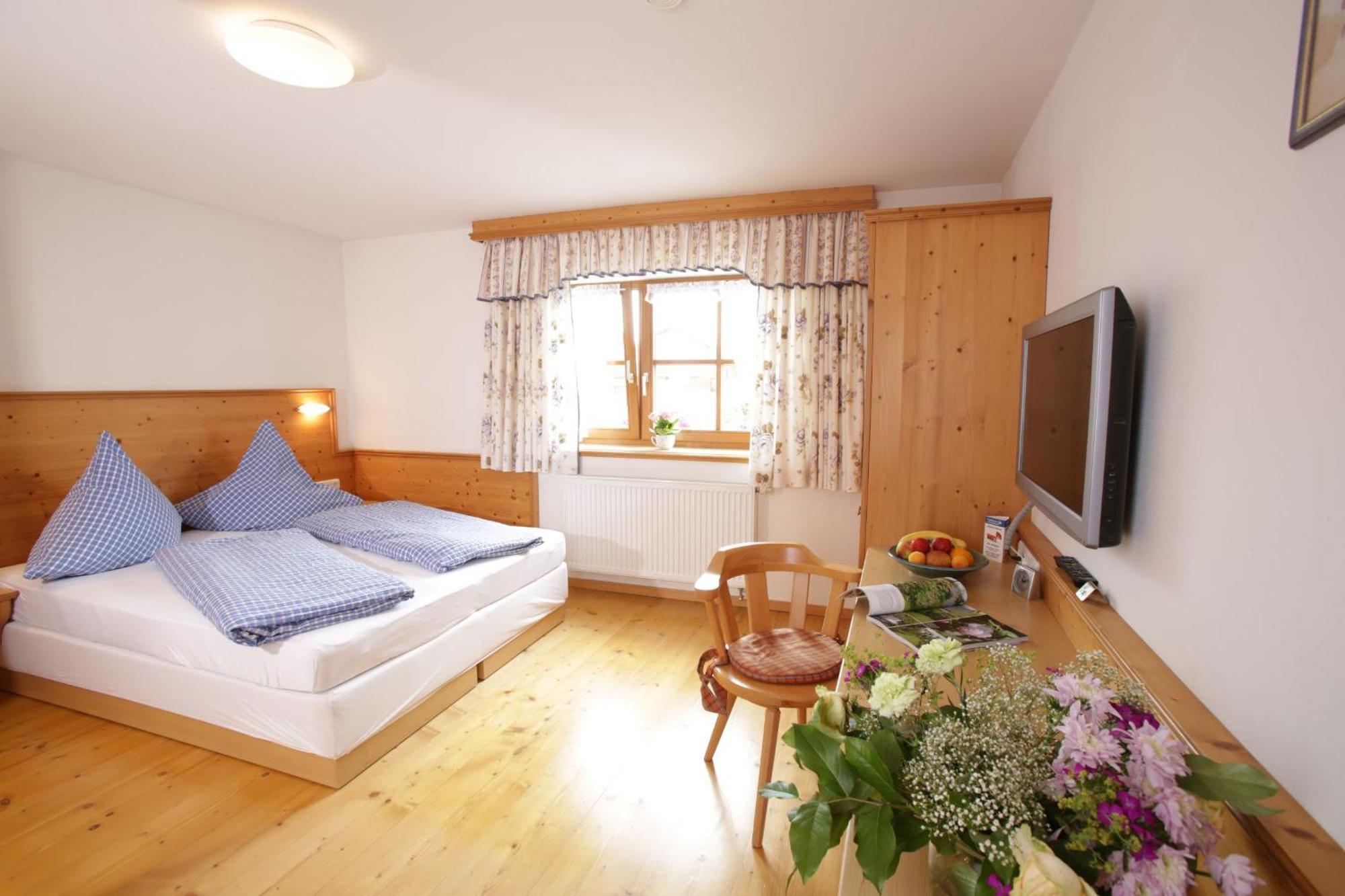 Hotel Lindlweberhof à Rosenheim Extérieur photo